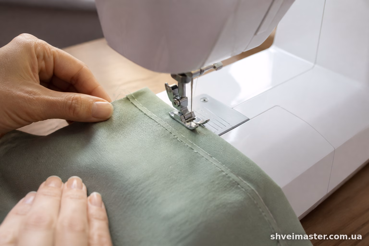 Minerva M740DS пропускає стібки